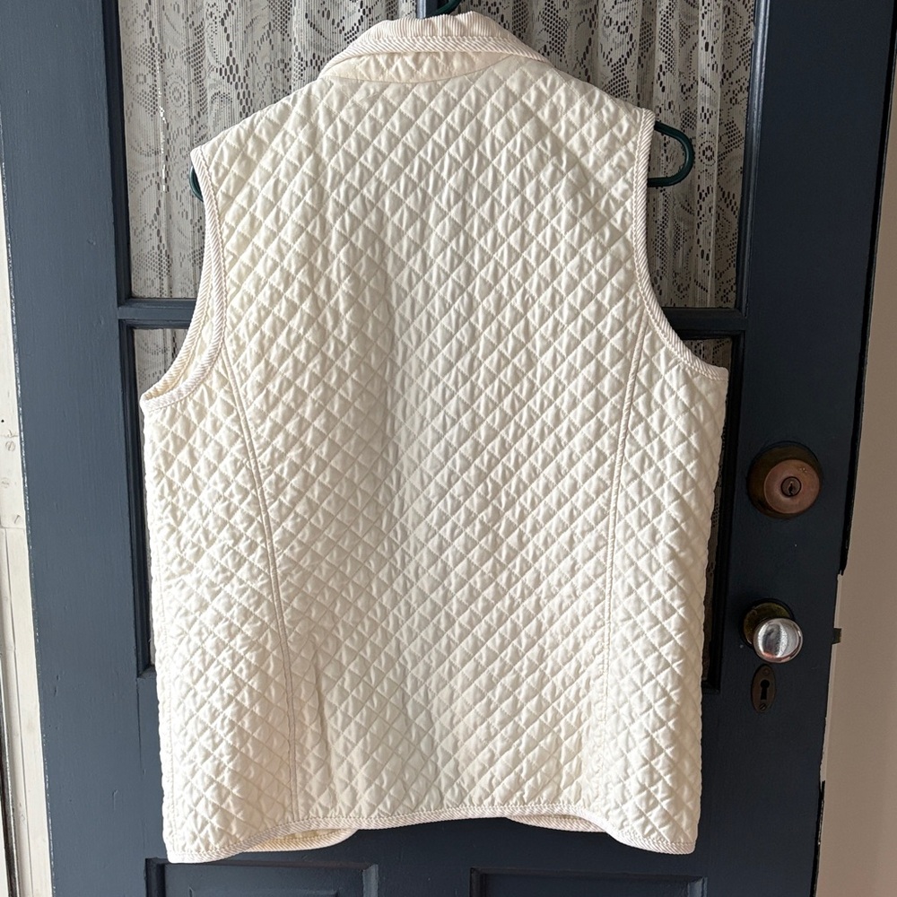 Kate Hill Cream Quilted Vest - Picture 5 of 7